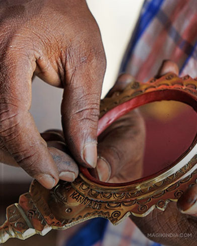  Aranmula Mirror Making 